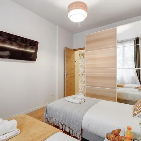 Lägenhet Luxueuse Haussmanienne Confort Et Elegance Paris